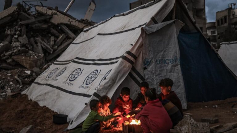 UNICEF, Gazze’de sadece bu hafta soğuk nedeniyle 5 yaş altı 2 çocuğun öldüğünü bildirdi