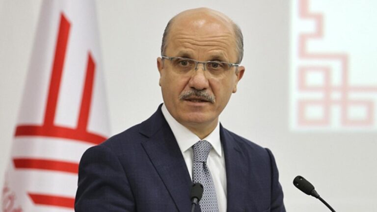 YÖK Başkanı Özvar: Kontenjan düzenlemesini vakıf üniversitelerinde de yapacağız